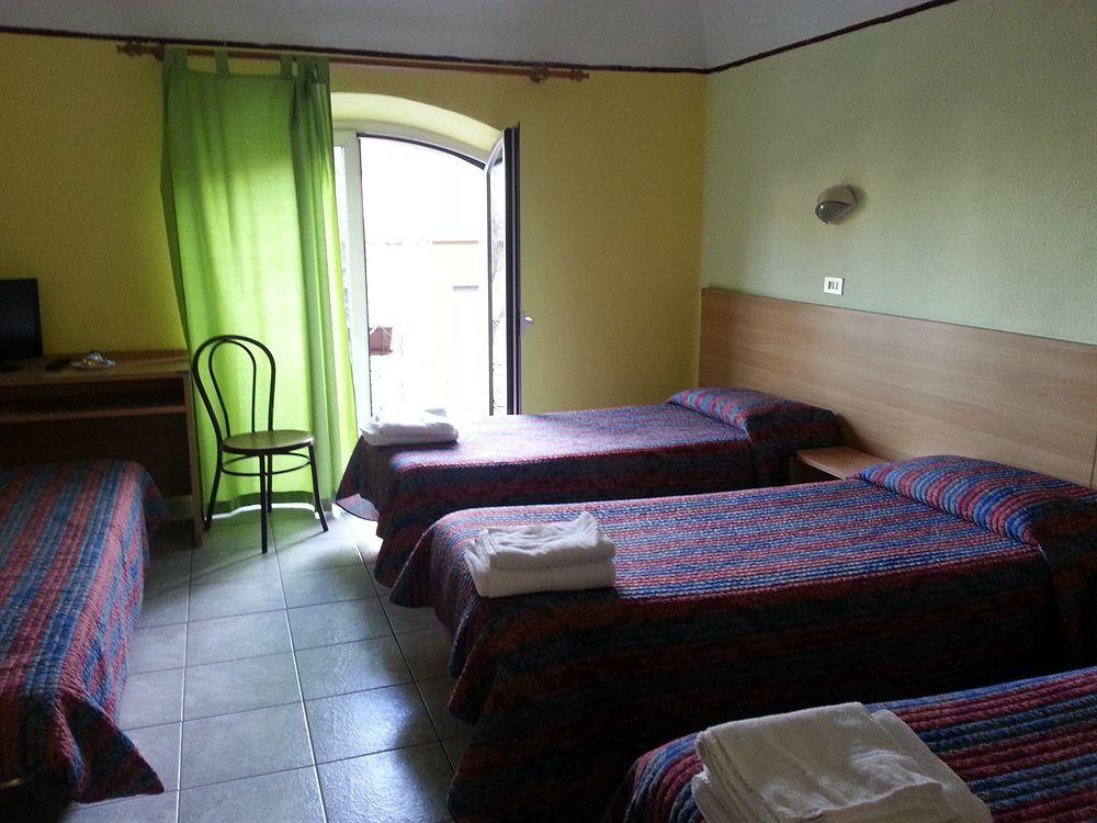 Hotel Stazione Novara Exterior foto